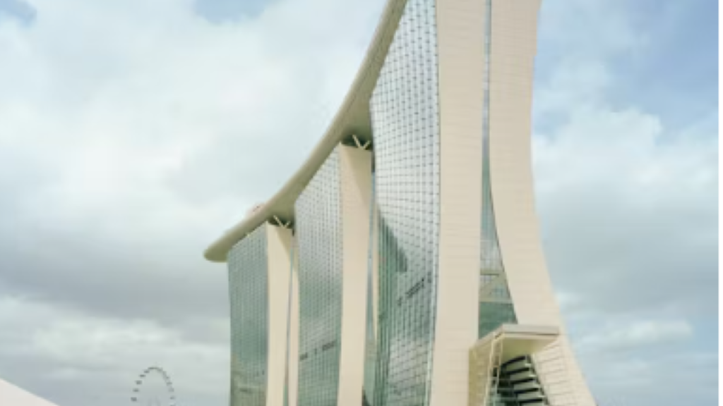 (Singapore) Marina Bay Sands Hotel)